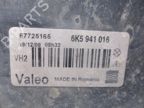 Right headlight VW POLO Variant (6V5) 1.4 | BP26638536C29 