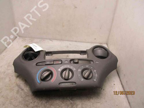 Comando clima TOYOTA YARIS (_P1_) 1.0 (SCP10_, SCP10R) (65 hp) 19737315