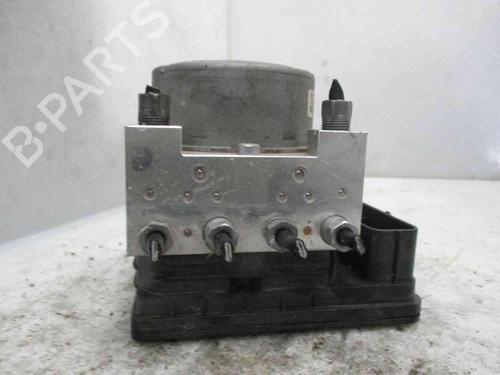 Used ABS pump PEUGEOT 2008 I (CU_) 1.2 THP 130 / PureTech 130 (130 hp) 30723200