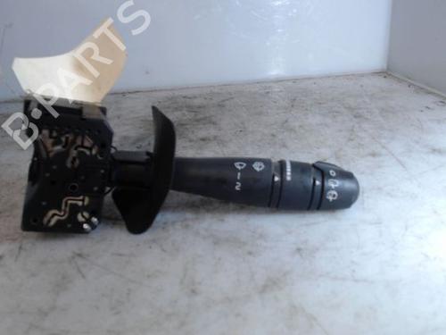Used Steering column stalk RENAULT CLIO II (BB_, CB_) 1.6 (B/CB0D, BB00) (90 hp) 21833682