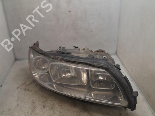 Faro anteriore destro VOLVO XC70 II (136) D5 AWD (185 hp) 32178261