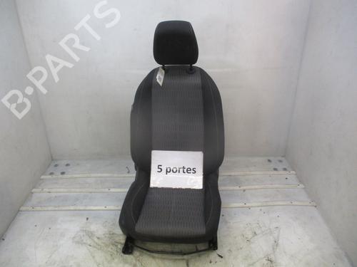 Sedile anteriore destro OPEL CORSA F (P2JO) 1.2 (68) (75 hp) 31723640