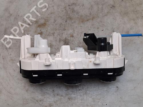 Climate control RENAULT CAPTUR I (J5_, H5_) 1.5 dCi 90 (J5N4, J5M5, J5MW, J5M6, J5AL, J5AJ) | BP38736349I5 - Image 3