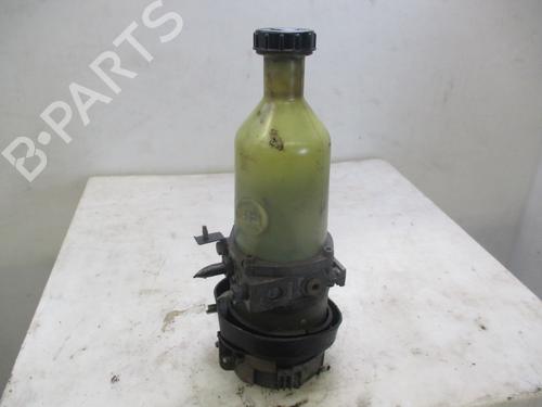 Used Steering pump RENAULT CLIO I (B/C57_, 5/357_) 1.9 D (B/C/S576, B/C/S57L) (64 hp) 31984010
