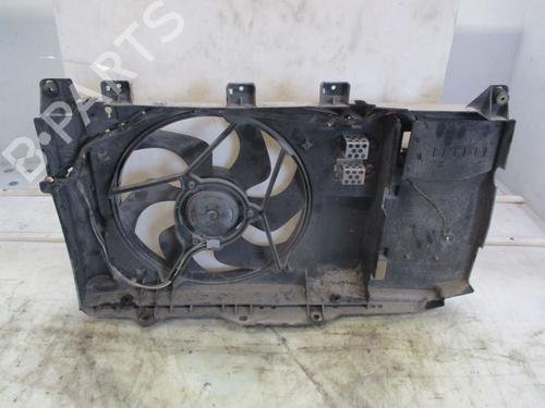 Used Radiator fan Radiator fan 32398442 32398442
