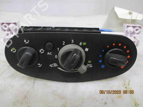 Used Climate control DACIA SANDERO 1.4 (BS0C, BS0A, BS0G, BS1F, BS0E) (75 hp) 19716721
