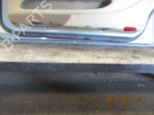 Right front door JAGUAR X-TYPE I (X400) 2.0 D | BP24170912C3 