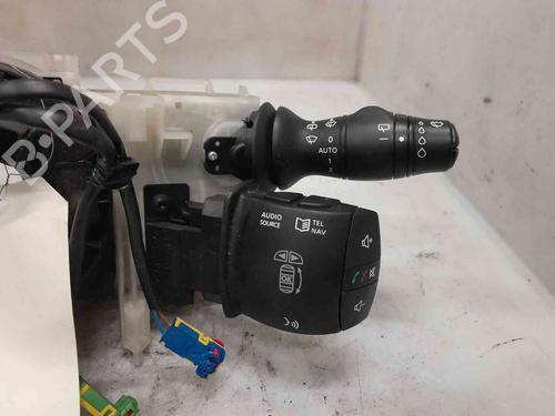 Headlight switch RENAULT MEGANE III Hatchback (BZ0/1_, B3_) 1.5 dCi | BP26632068I24 