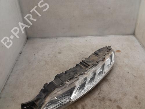 left-daytime-light-citroen-c4-picasso-ii-2013-35716713 main image