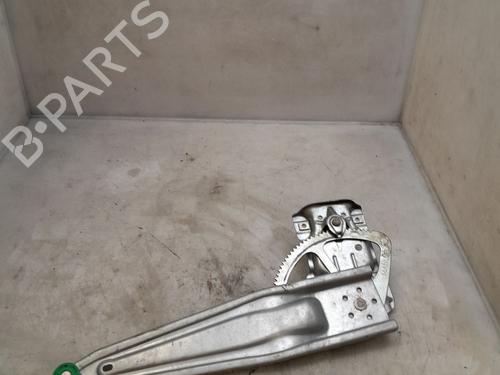 Used Rear left window mechanism TOYOTA YARIS (_P13_) 1.0 (KSP130_, KSP130) (69 hp) 30446767