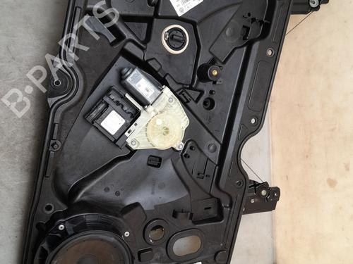 Used Front left window mechanism VW GOLF VI (5K1) 1.6 TDI (105 hp) 29083356