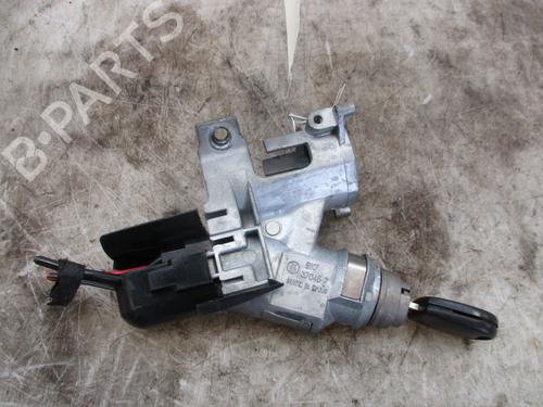 Used Ignition barrel VW POLO (6N2) [1999-2001]  27600929