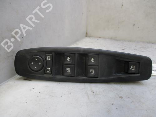 Used Switch RENAULT MEGANE CC (EZ0/1_) 1.9 dCi (EZ0J, EZ1S) (131 hp) 26634434