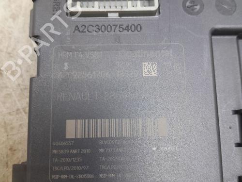 Card reader RENAULT CLIO IV (BH_) 0.9 TCe 90 (BHNF, BHMA, BHMH, BHJK, BHJR) | BP29576845E4 