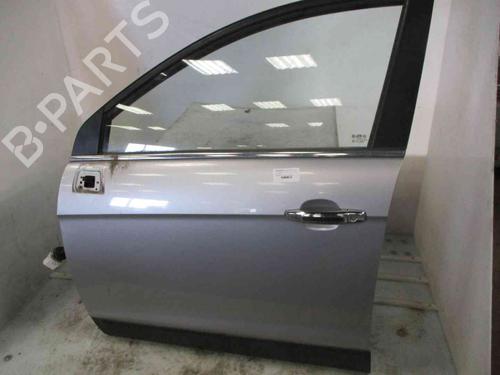 Used Left front door CHEVROLET CAPTIVA (C100, C140) 2.0 D 4WD (150 hp) 19715604