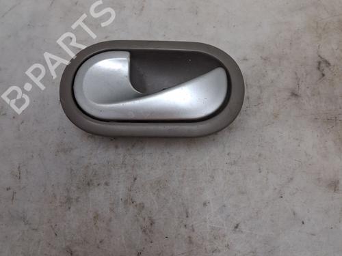 Used Front left interior door handle Front left interior door handle 38570069 38570069