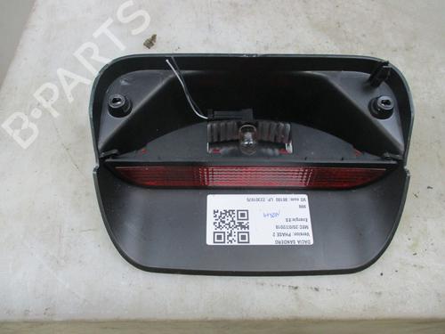 Reverse light DACIA SANDERO II 1.0 SCe 75 (B8JC, B8JD, B8NC) | BP26639354C36 