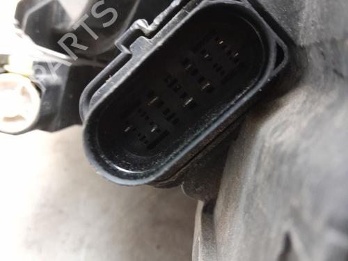 Right headlight VW PASSAT B6 Variant (3C5) 2.0 TDI 4motion | BP30138639C29