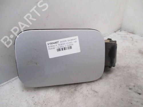 Używane Klapa wlewu paliwa RENAULT SCÉNIC II (JM0/1_) 1.9 dCi (JM0G, JM12, JM1G, JM2C) (120 hp) 26621230