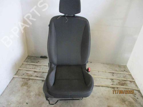 Used Right front seat RENAULT CLIO III (BR0/1, CR0/1) 1.5 dCi (C/BR0G, C/BR1G) (68 hp) 19716460