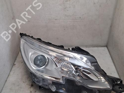 Used Right headlight Right headlight PEUGEOT 2008 I (CU_) 1.2 VTi (82 hp) 39994884 39994884