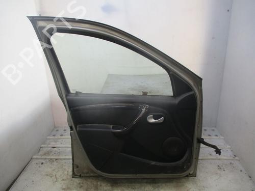 Left front door DACIA DUSTER (HS_) 1.5 dCi (HSAJ) | BP30187202C2