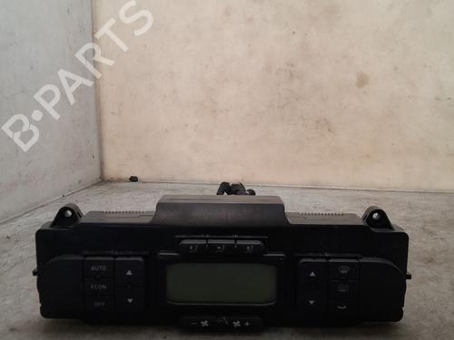 Used Climate control SEAT LEON (1P1) 1.9 TDI (105 hp) 26701036