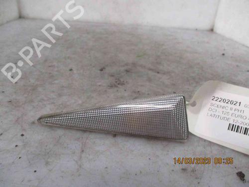 Used Left front indicator RENAULT SCÉNIC II (JM0/1_) 1.9 dCi (125 hp) 26626629