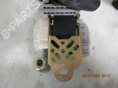 Høyre foran beltestrammer TOYOTA RAV 4 II (_A2_) 2.0 D 4WD (CLA20_, CLA21_, CLA20R, CLA21R) | BP24009423C88 