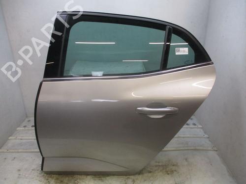 Dør venstre bagtil RENAULT MEGANE IV Hatchback (B9A/M/N_) 1.5 Blue dCi 115 (B9A6) (116 hp) 31604456