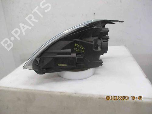 Right headlight FORD FIESTA V (JH_, JD_) 1.4 TDCi | BP26629946C29 