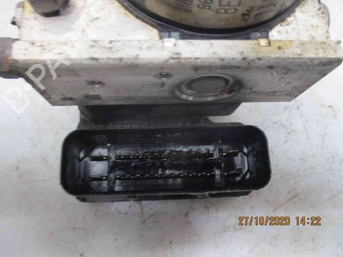 Used ABS pump PEUGEOT 308 SW I (4E_, 4H_) 1.6 HDi (109 hp) 19736245