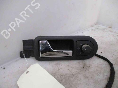 Used Front left interior door handle CHEVROLET CAPTIVA (C100, C140) 2.2 D 4WD (184 hp) 24008097