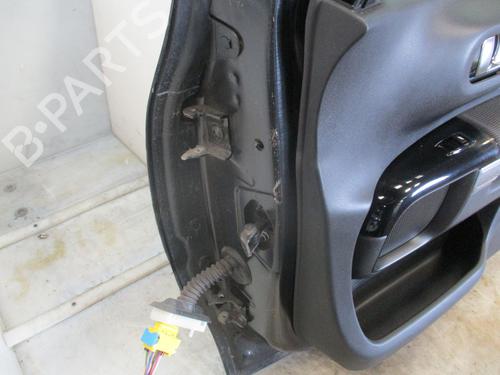 Right front door CITROËN C4 CACTUS 1.2 THP 110 | BP26121326C3