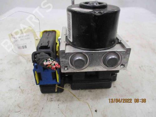 Used ABS pump RENAULT SCÉNIC III (JZ0/1_) 1.5 dCi (86 hp) 26624176