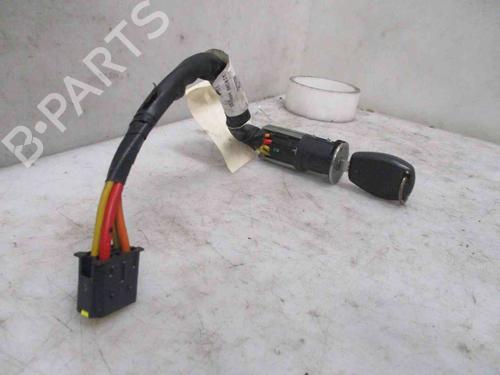 Used Ignition barrel DACIA SANDERO [2008-2025]  26625132