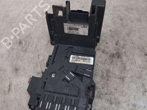 Used Fuse box Fuse box PEUGEOT 3008 I MPV (0U_) 1.6 HDi (109 hp) 39415735 39415735