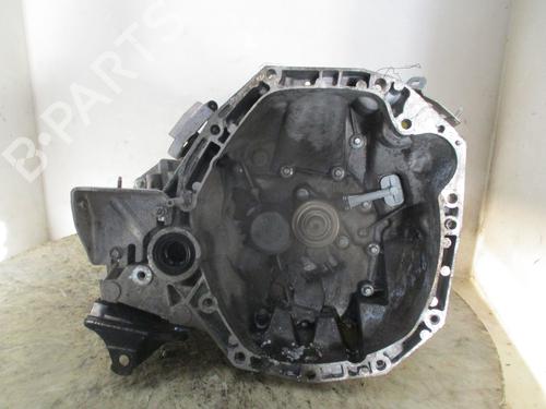 Used Gearbox RENAULT CAPTUR I (J5_, H5_) 1.5 dCi 90 (J5N4, J5M5, J5MW, J5M6, J5AL, J5AJ) (90 hp) 32037002