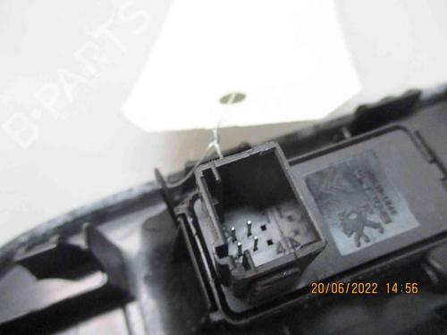 Right front window switch PEUGEOT 5008 (0U_, 0E_) 1.6 HDi | BP19741245I26 