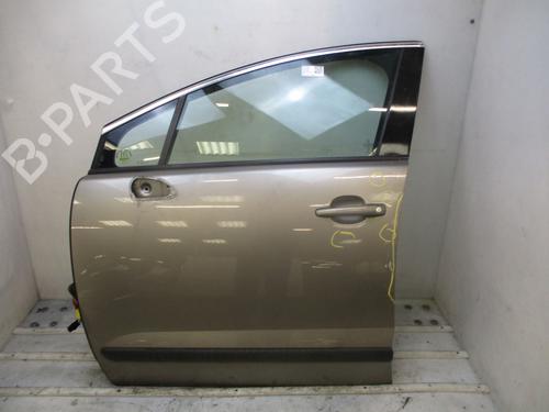 Used Left front door PEUGEOT 3008 I MPV (0U_) 1.6 HDi (112 hp) 26637827