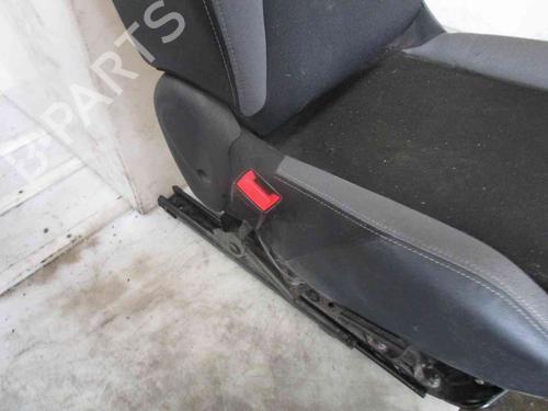 Left front seat CITROËN C3 II (SC_) 1.4 HDi 70 (SC8HZC, SC8HR0, SC8HP4) | BP19716560C15 