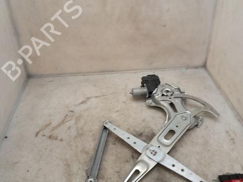 Lève-vitre avant droit TOYOTA PRIUS PLUS (_W4_) 1.8 Hybrid (ZVW40W, ZVW41W) (136 hp) 32128122