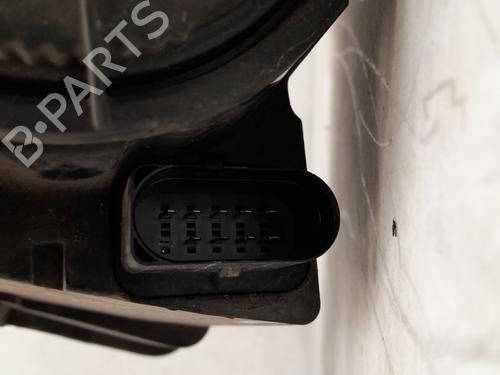 Right headlight VW POLO IV (9N_, 9A_) 1.2 | BP30310195C29 