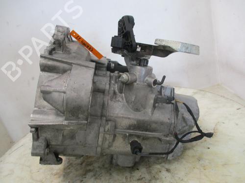 Gearbox VW GOLF SPORTSVAN VII (AM1, AN1)  | BP26637225M3 