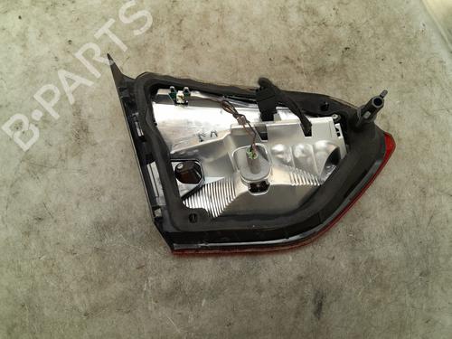 Right tailgate light OPEL CROSSLAND X / CROSSLAND (P17, P2QO) 1.2 (75) | BP27709587C80