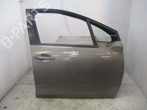 Used Right front door PEUGEOT 208 I (CA_, CC_) 1.4 HDi (68 hp) 28330544