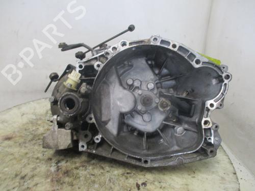 Used Gearbox Gearbox CITROËN XSARA (N1) 1.9 D (70 hp) 39966106 39966106