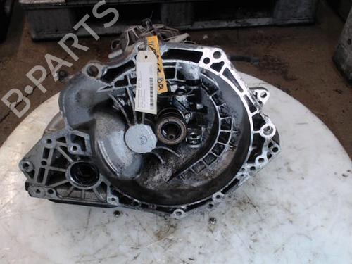 Used Gearbox OPEL CORSA C (X01) 1.2 Twinport (F08, F68) (80 hp) 24005932