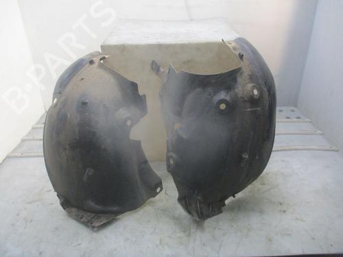 Used Wheel arch RENAULT CLIO III (BR0/1, CR0/1) 1.5 dCi (BR17, CR17) (86 hp) 29756414