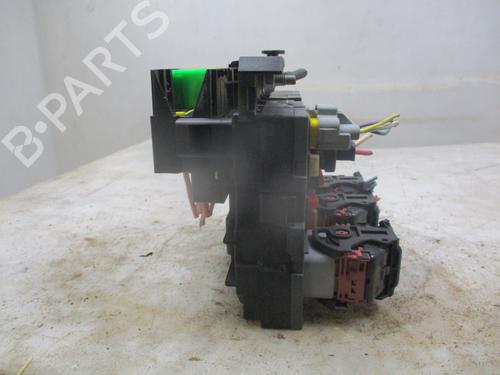 Fuse box PEUGEOT 5008 (0U_, 0E_) 2.0 HDi 150 / BlueHDi 150 | BP30187188E1